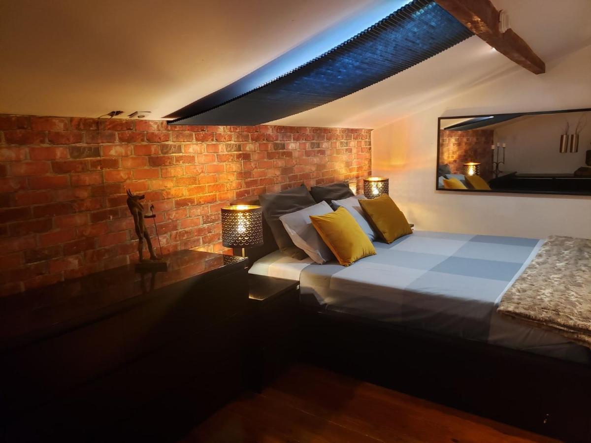Room With Private Wc With Free Parking * Lisboa