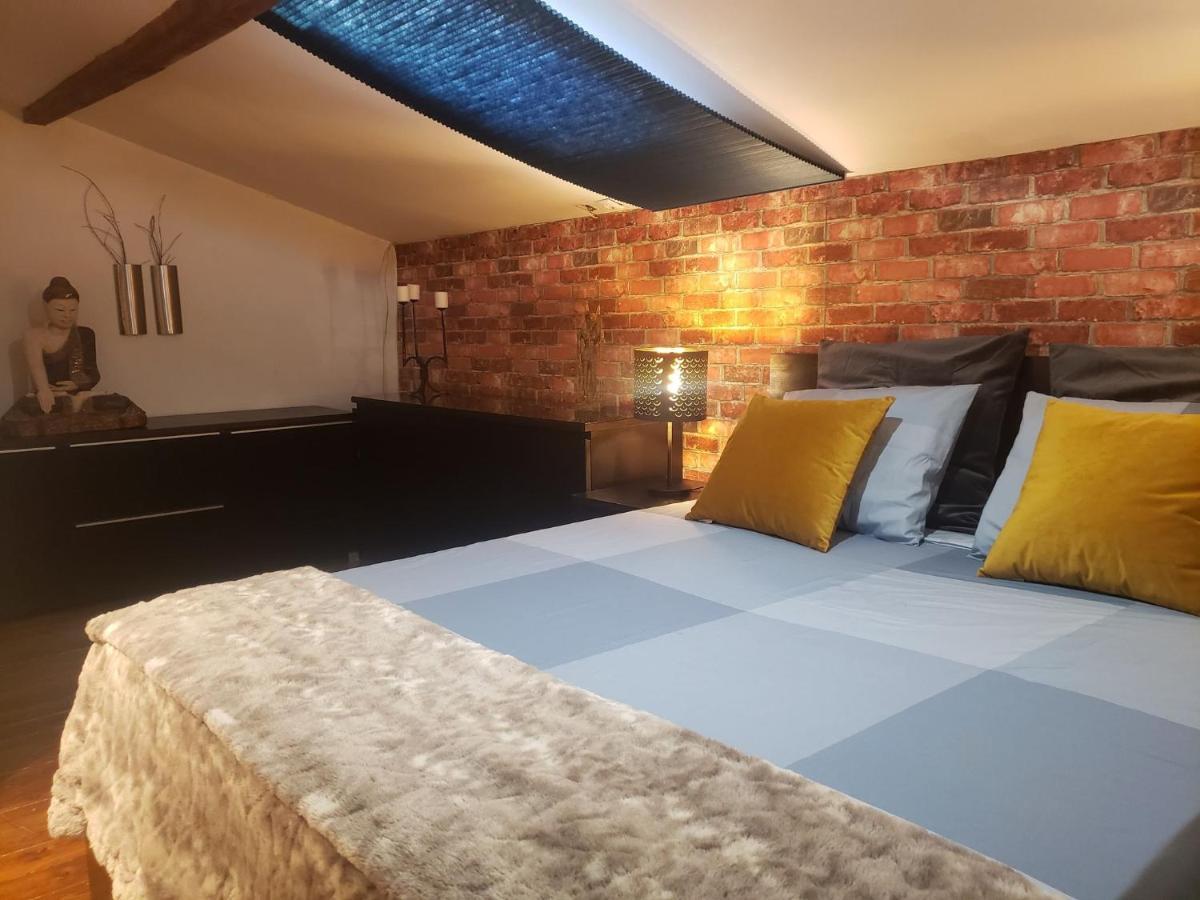 Room With Private Wc With Free Parking * Lisboa